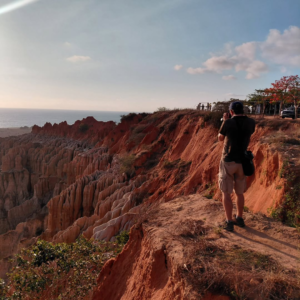 saveclip.app 587278175 18335675668234893 5254534139336692449 n.webp