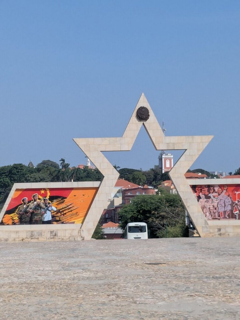 caption (3)