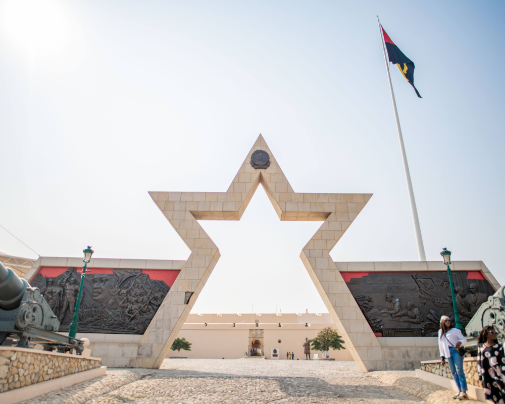 Forteleza de Sao Miguel, Tours in Angola