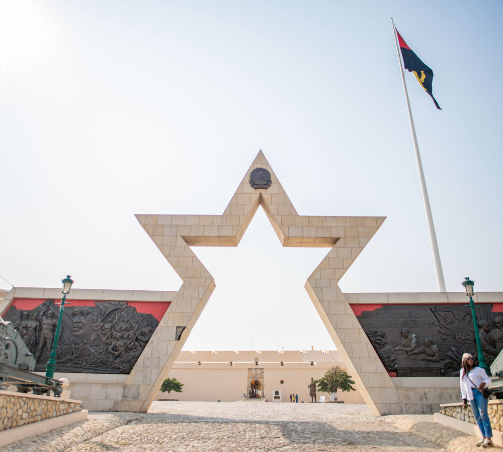 Forteleza de Sao Miguel, Tours in Angola